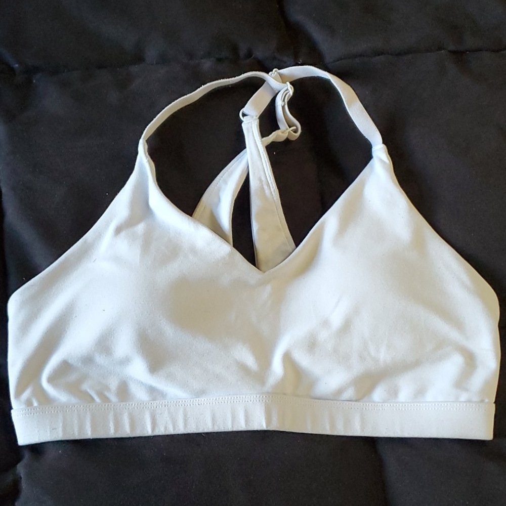 Fabletics Emma Low Impact Sports Bra